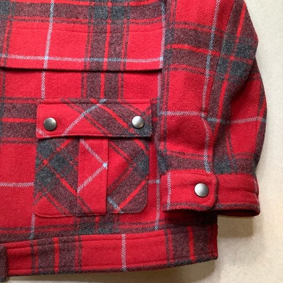 ❗️SOLD❗️Pendleton Crop Zip Wool Plaid Jacket XL Red Multi Plaid Lambs/Wool - Picture 4 of 8